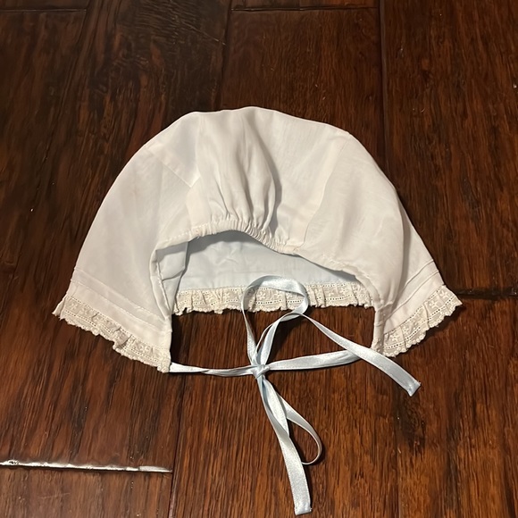 Luli & Me Baby Blue dress with Bonnet and pretty detail. - Picture 4 of 6